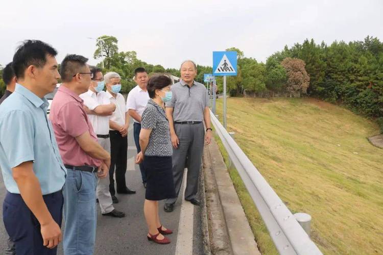 水利部副部长朱程清：河湖库清四乱”见成效